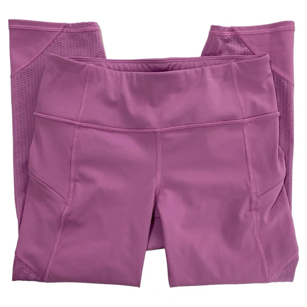 Athleta Mesh Contender Capri in Violet Blush Multiple Zipper Pockets‎ Size S
